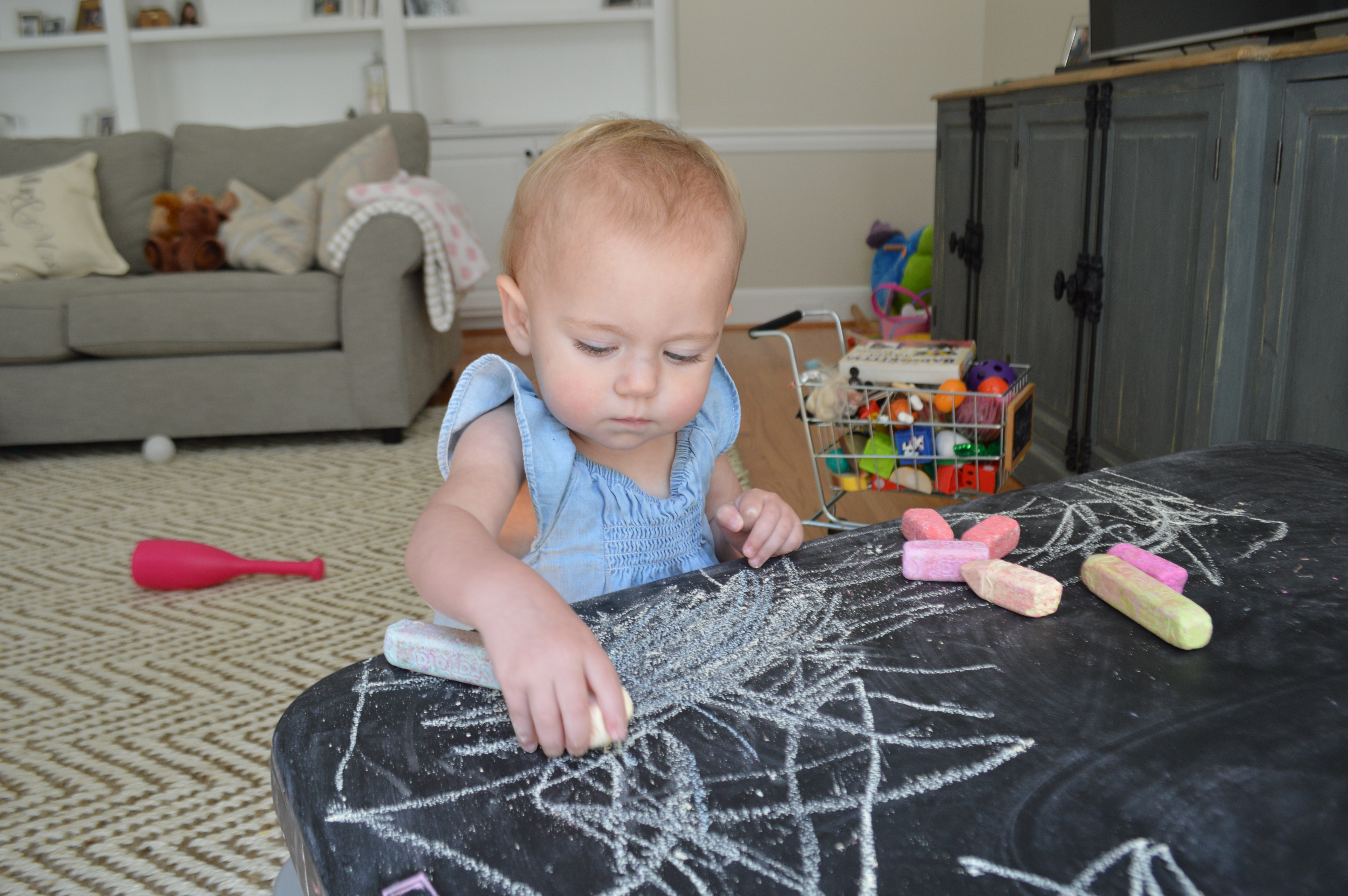 DIY Chalk Toddler Table