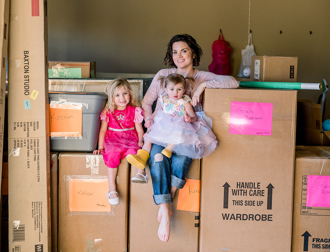 Streamlining-Moving-Packing-Tips-for-Families Packing Tips for Moving Families!